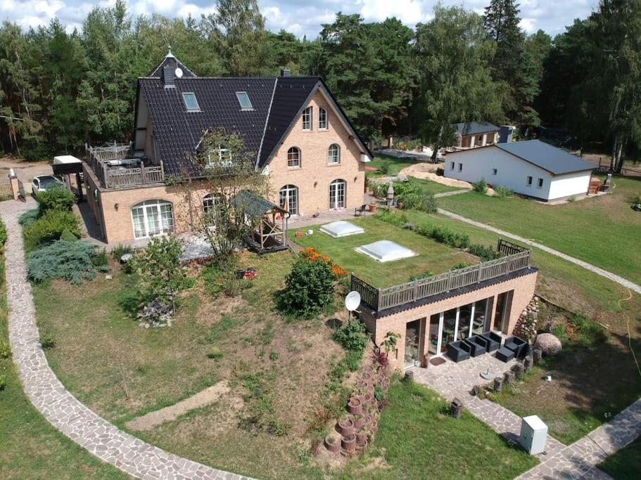 Haus Wilma Gruene Idylle Im Wald Direkt Am See Wendisch Rietz Exterior photo